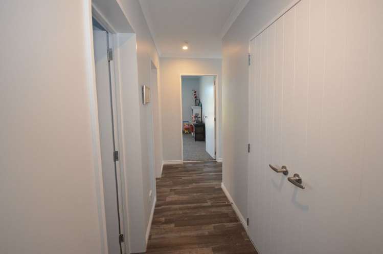 10 Waka Way Bellevue_26