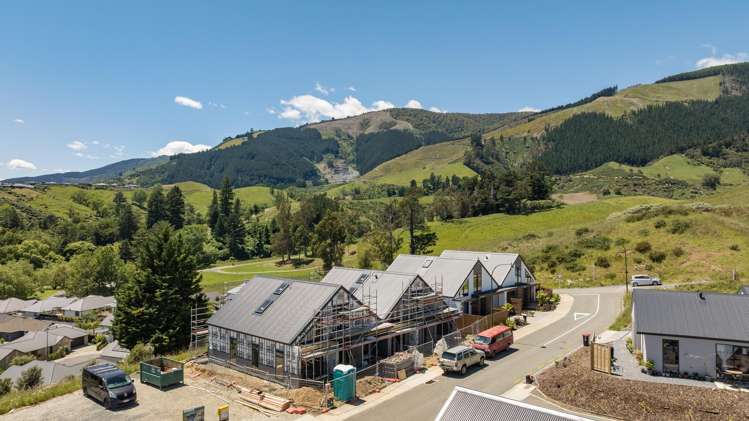 4 Hill Tops Way Stoke_11