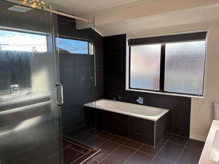 1/14 Aramoana Avenue Devonport_15