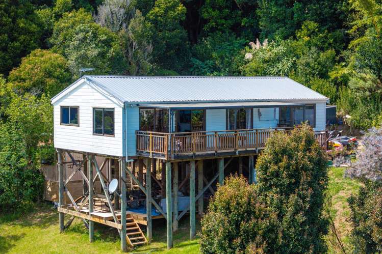 37C Ocean Road Surfdale_11