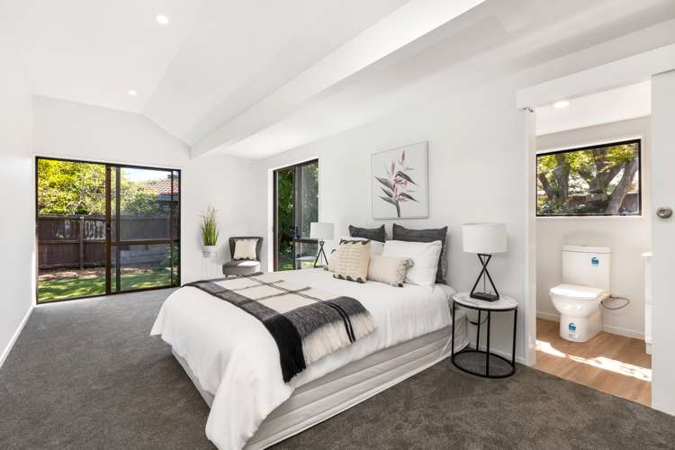 33 Cicada Place Hei Hei_33