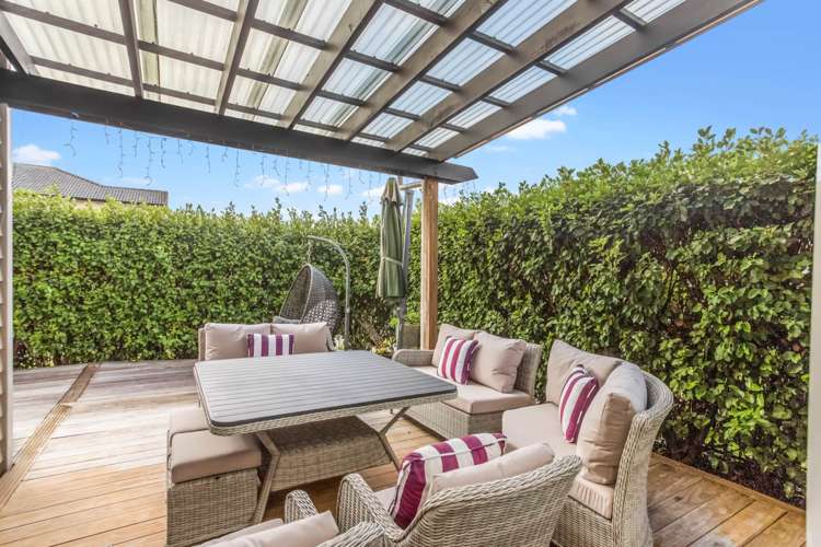 21 Listack Drive Flat Bush_15