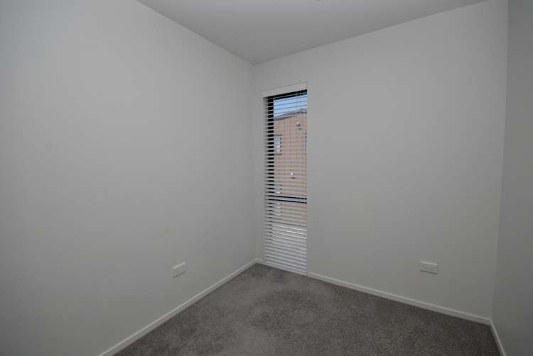 2/20 Eban Ave Hillcrest_11