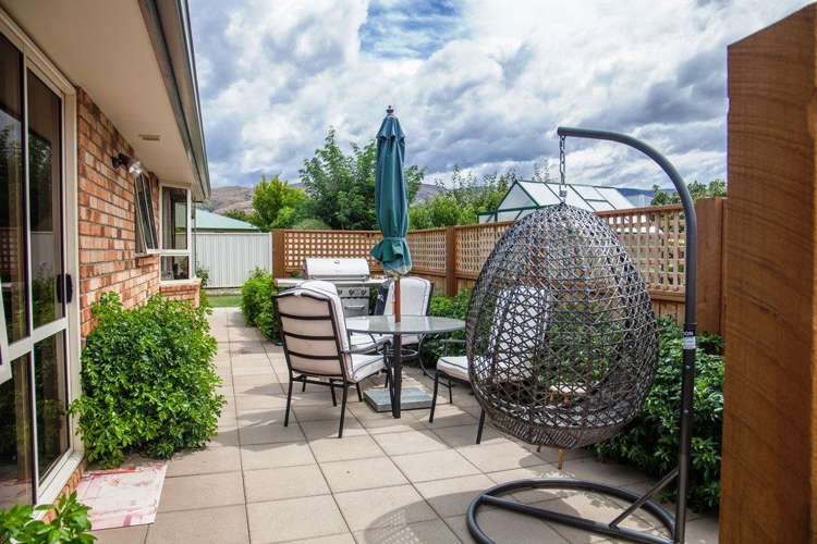 6 Sunshine Court Cromwell_1