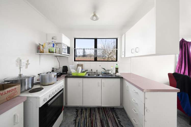 2/12 Silver Creek Road_4