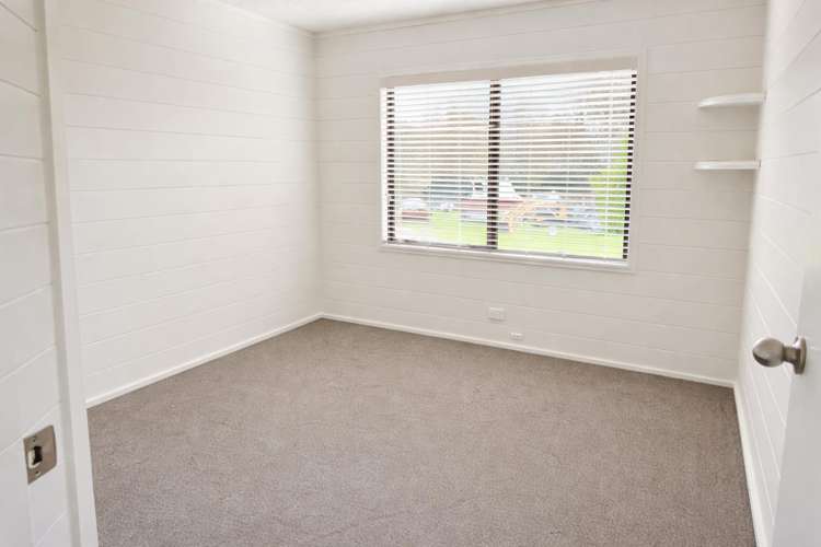 17a Leaming Place Clarks Beach_7