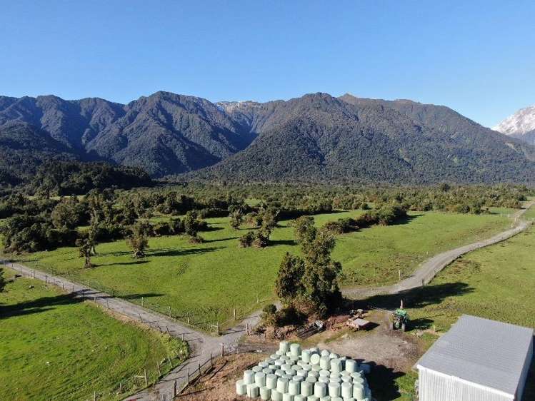 217 Poerua Valley Road Harihari_24