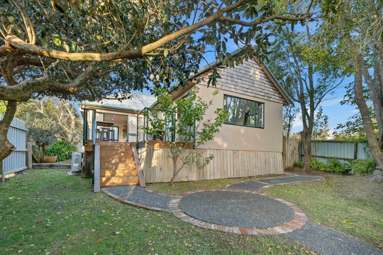 1/15 Simpson Road_2