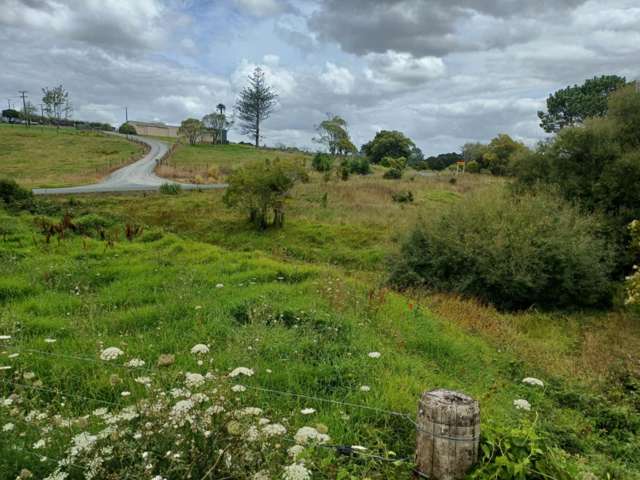 Country Section - 2671m2 (more or less)