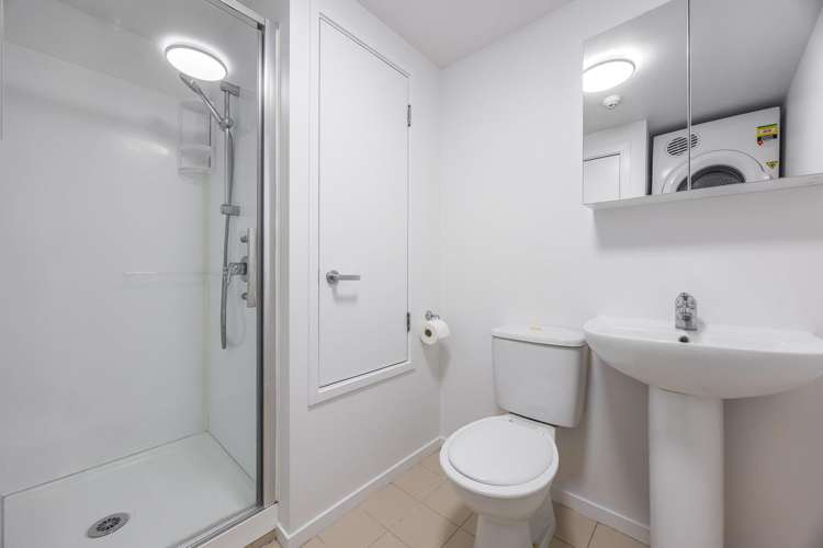 1J/3 Keystone Avenue_5