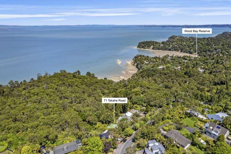 71 Takahe Road Titirangi_19