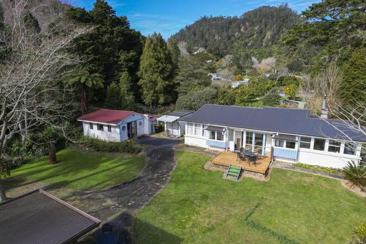 4 & 6 Bush Street Karangahake_22