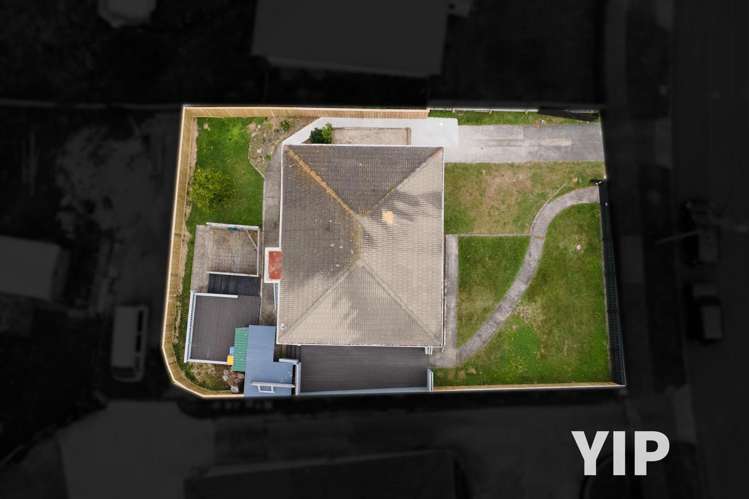 34 Spur Grove Titahi Bay_12