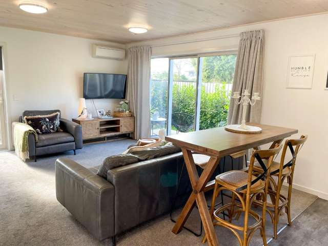 8 Ettrick Lane Edgeware_3