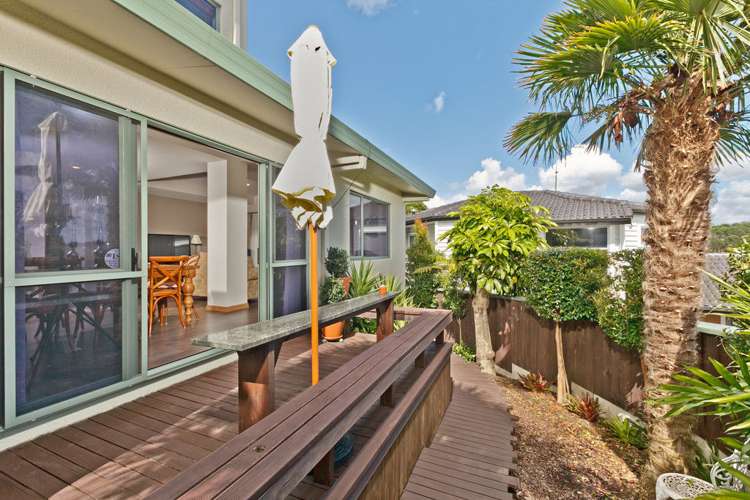 2/68 Aberdeen Road Campbells Bay_15