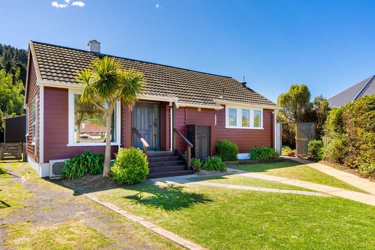 2 Blundell Avenue Port Chalmers_13