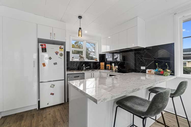 6 Kenney Crescent Fairfield_5