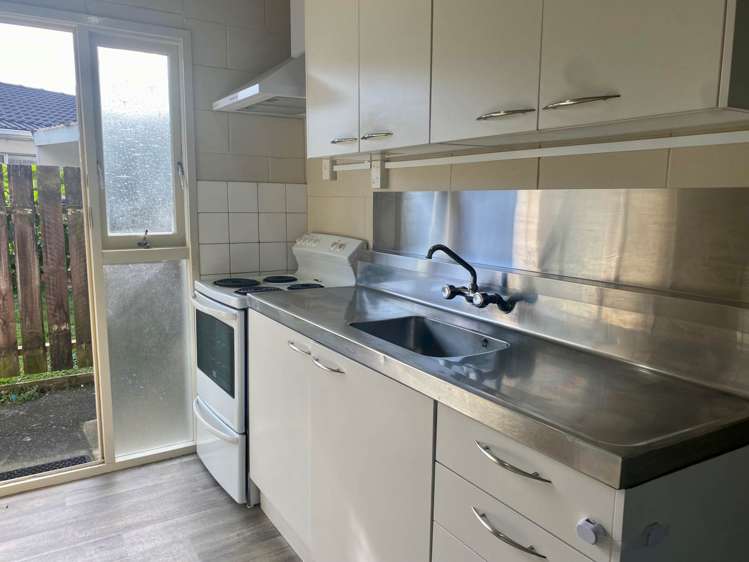 4/322 Ellersliepanmure Highway Mt Wellington Auckland City Houses for Rent One Roof