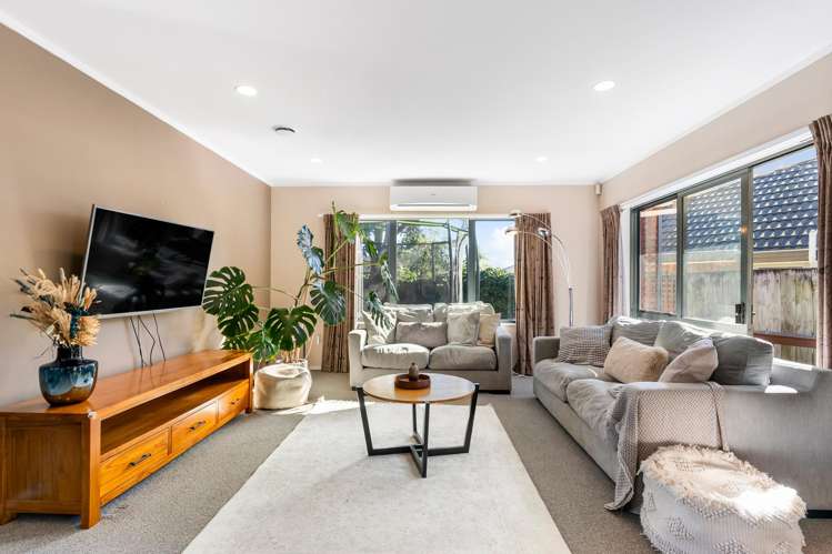 6 Linicro Place Wattle Downs_7