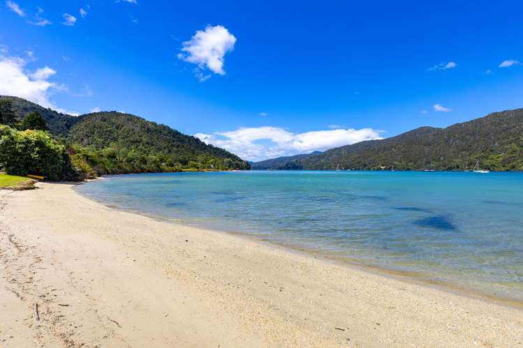 337 and 337a Anakiwa Road Anakiwa_22