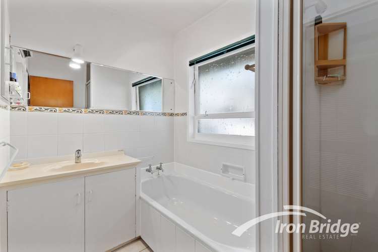 2/57a Northboro Road Belmont_9