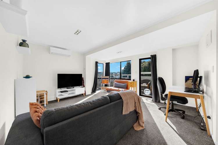 12 Squirrel Lane Browns Bay_27
