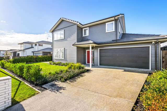 13 Couldrey Crescent Red Beach_1