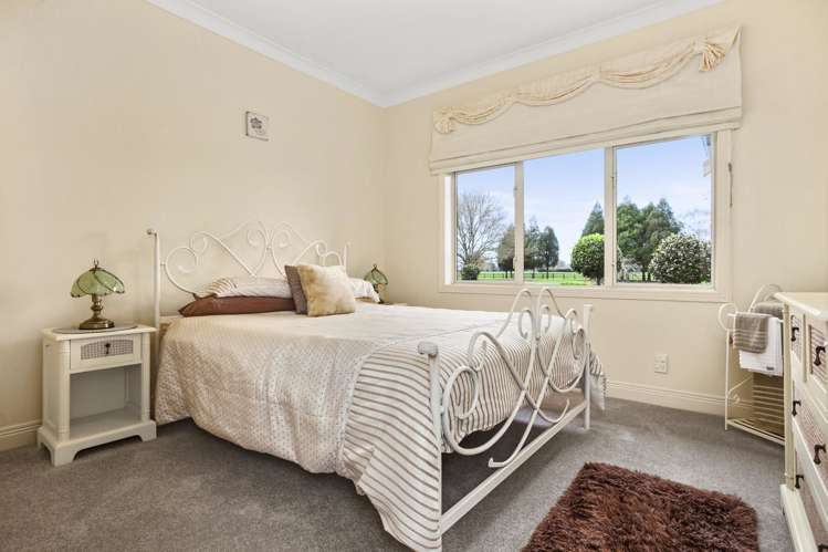 124 Mclarnon Road Cambridge_12