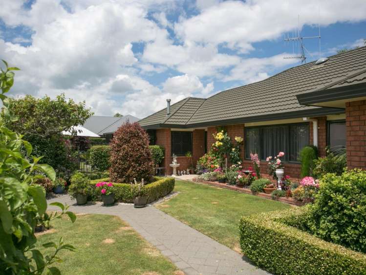 4 Oaklands Drive Cambridge_0