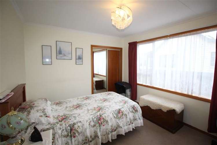 2/38 Gordon Road Mosgiel_13