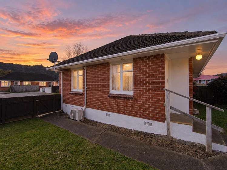 6/64 Gibbons Street_0