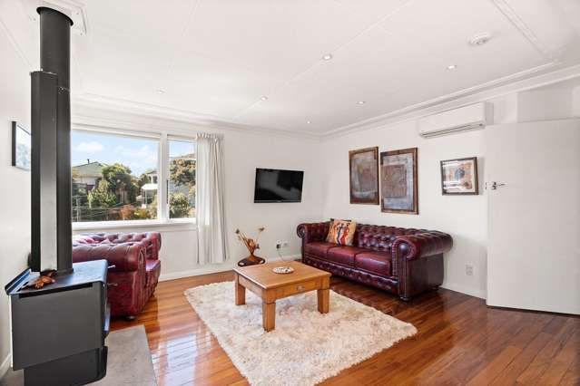 96 Easther Crescent Kew_4