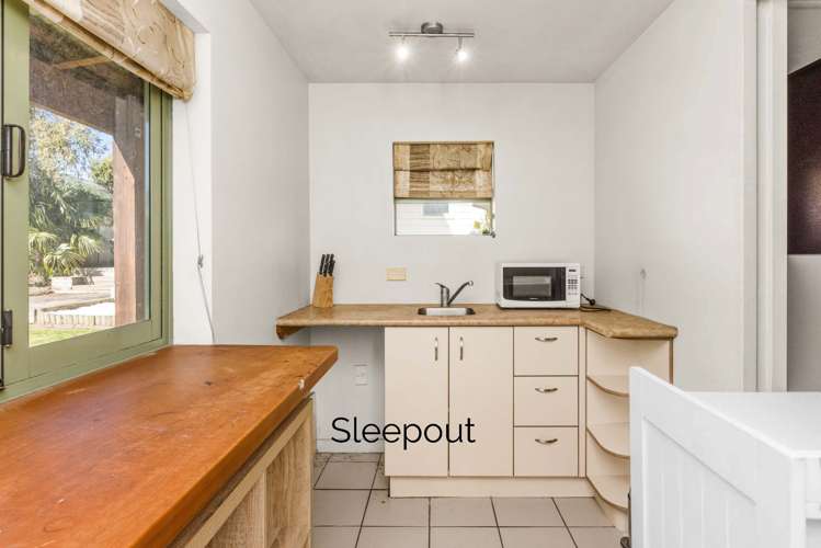 66 Middle Road Havelock North_11