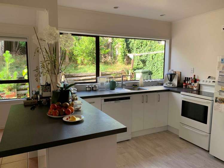 2/11 Brian Avenue Forrest Hill_2