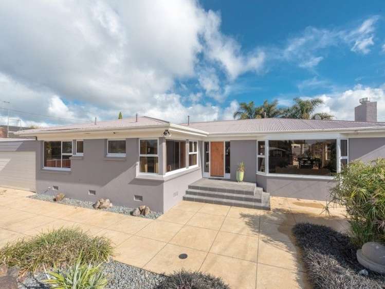 735 River Road Chartwell_27