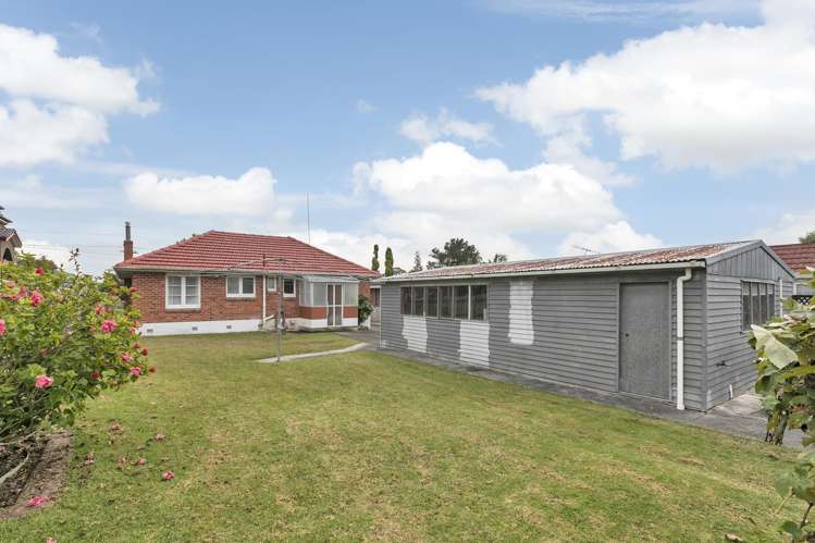 126 Hutchinson Avenue New Lynn_7