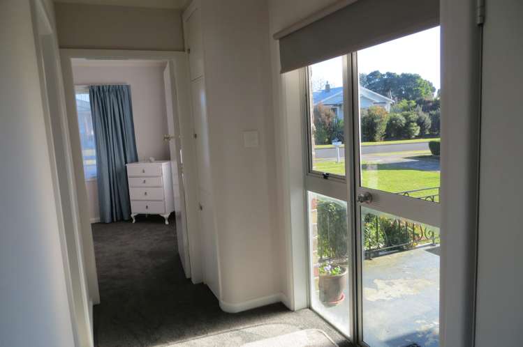 9 Churchill Avenue Te Aroha_11