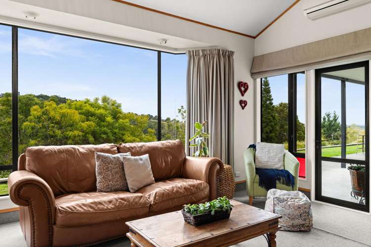 16A Churchill Drive Taradale_6
