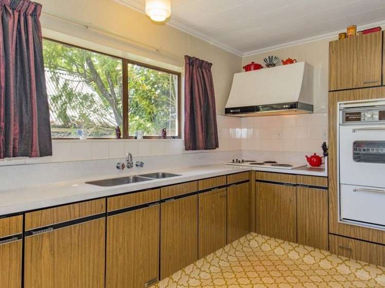 1616 Cust Road Cust_8