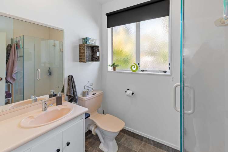 24 Windsor Street Terrace End_16