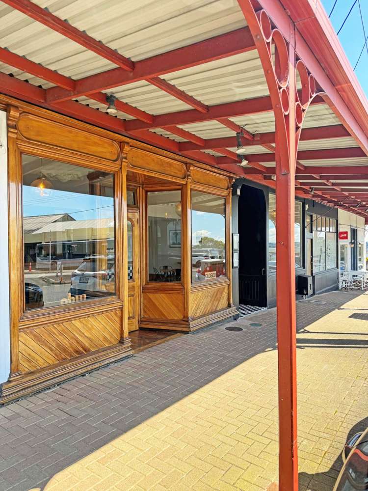6 Birkdale Road Birkdale_19
