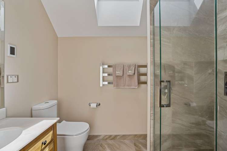 40 Cunninghams Drive Jacks Point_24