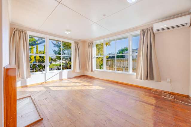 23 Curling Crescent Onekawa_1