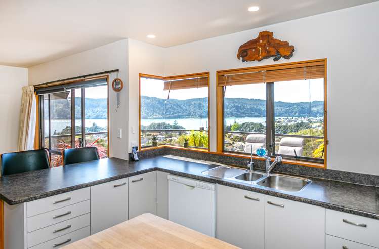 146 Tirohanga Drive Whangamata_9