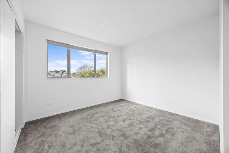 2/4 Ranier Street Ellerslie_12