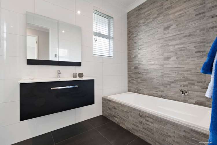 17 Kahawairahi Drive Beachlands_10