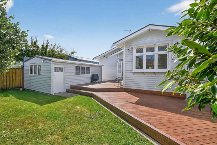 8 Ava Street Petone_3