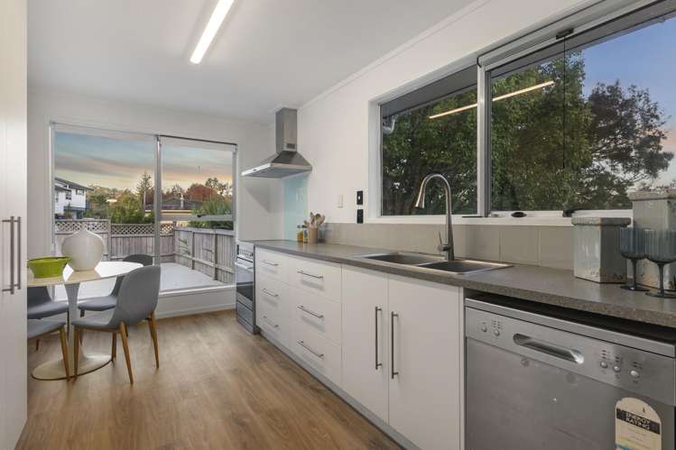 29 Gladys Avenue_5