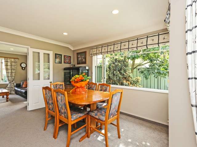 77 Kensington Drive Taradale_3