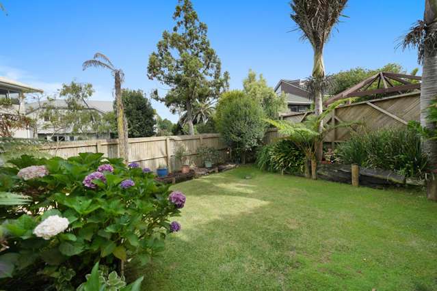 Priced to Sell, Vendors Want Action